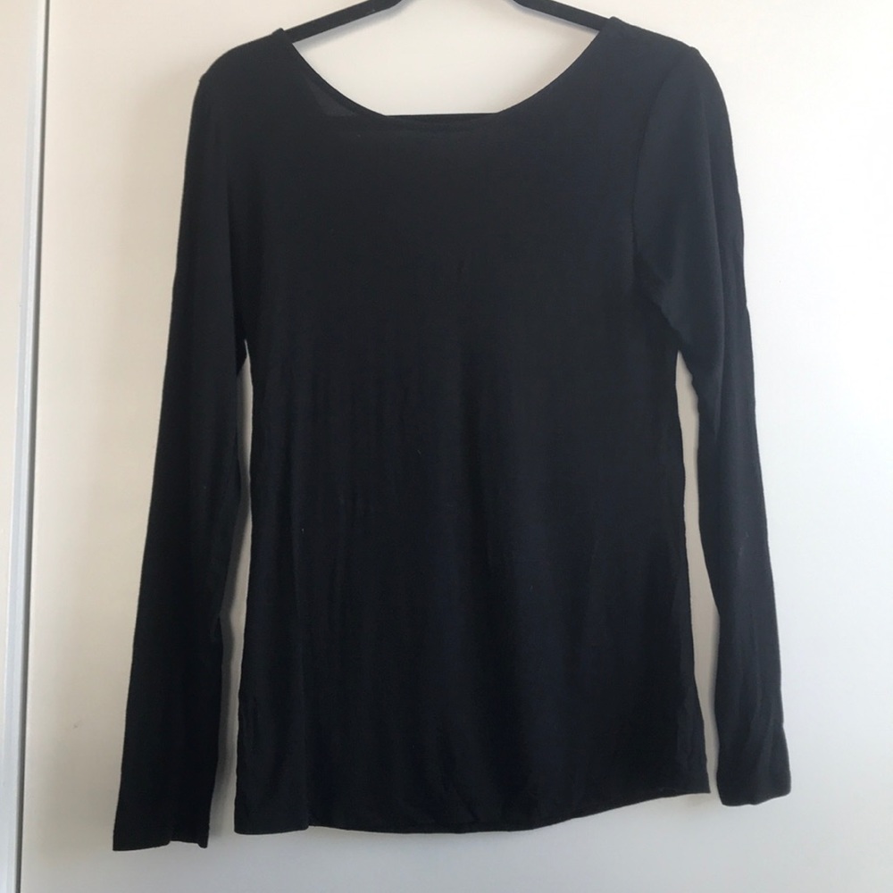 Basic long sleeve black tee with scoop back detail